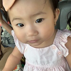 Meet your Posher, Hoai